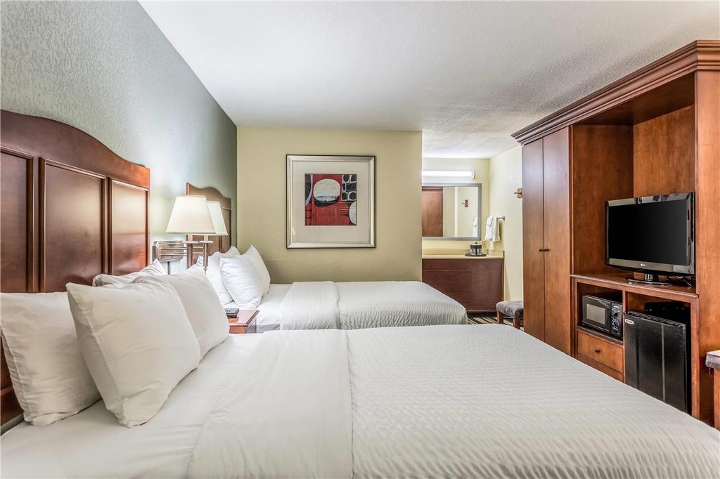 Clarion Pointe Research Park Hotel Huntsville